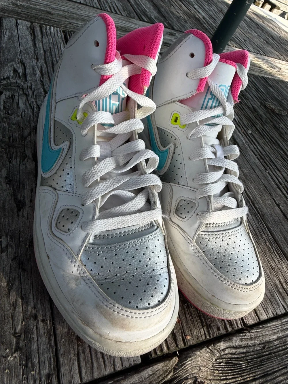 Nike Kids Son of Force high top sneakers - sz 4Y